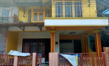 Rumah Second 2lantai dekat Tol Desari Rangkapan Jaya,Depok