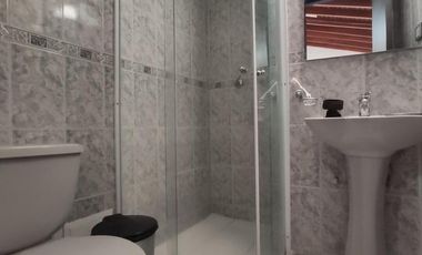 casa en venta en av. libertadores. Cod V18006