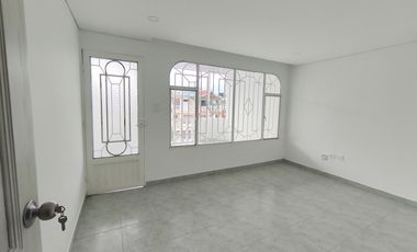 casa en venta en conjunto residencial villa nice. Cod V14045