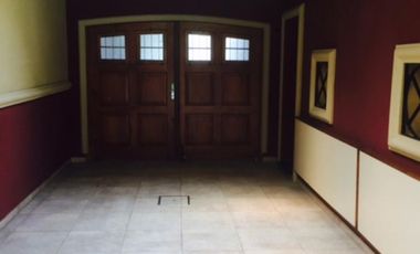 Lujosa casa en Quilmes Residencial Centro