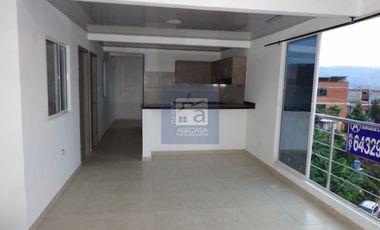 COD. 6052 - SE ARRIENDA APARTAMENTO - BARRIO:  SANTA ANA