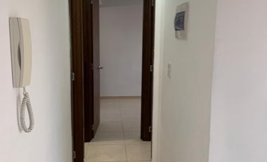apartamento en arriendo/venta en c.c altos del moral. Cod A2112