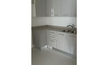 SE VENDE HERMOSO APARTAMENTO NUEVO EN THE TOWERS CALLE 50 !!!!!