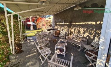 Casa en Venta en Amplia Casa en venta en calle San Roman, a pasos de Parque Schneider.