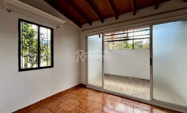 casa en arriendo en el dorado. Cod A776582