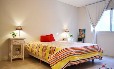 VENTA COSTA ESMERALDA CASA 4 AMBIENTES