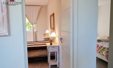 VENTA COSTA ESMERALDA CASA 4 AMBIENTES