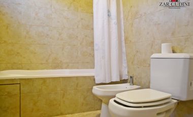 VENTA COSTA ESMERALDA CASA 4 AMBIENTES