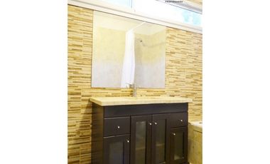 VENTA COSTA ESMERALDA CASA 4 AMBIENTES