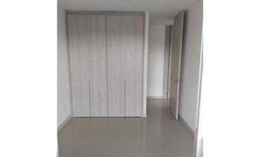 Segrera Mutis arrienda Apartamento en Serena