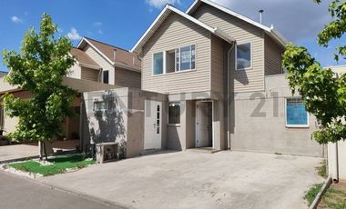 Se arrienda casa en Buin oriente