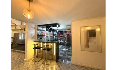 Venta De Departamento 1° Piso Urb Daniel Hoyle