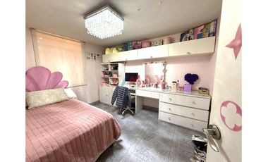 Venta De Departamento 1° Piso Urb Daniel Hoyle