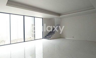 Rumah CITRALAND North Emerald Mansion New Design & Kualitas Premium