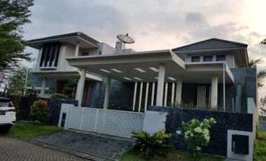 Rumah Mewah Siap Huni 2 Kavling Plus Furnish Araya Kota Malang