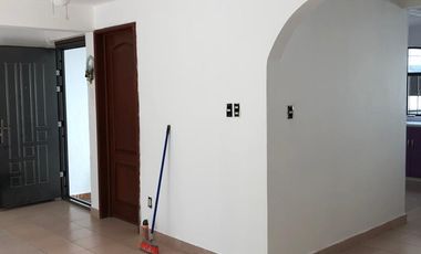 CASA A LA VENTA EN UNA DE LAS MEJORES ZONAS DE JIUTEPEC