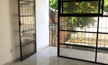 CASA A LA VENTA EN UNA DE LAS MEJORES ZONAS DE JIUTEPEC