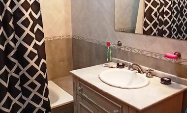 P.H. 3 AMBIENTES AL FRENTE RECICLADO CON PATIO Y TERRAZA