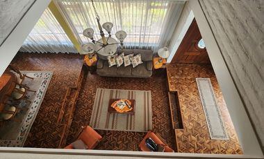 VENTA DE CASA EN CARCELEN 5 DORMITORIOS