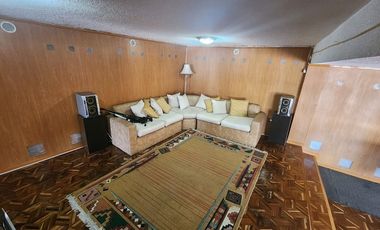 VENTA DE CASA EN CARCELEN 5 DORMITORIOS