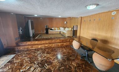 VENTA DE CASA EN CARCELEN 5 DORMITORIOS