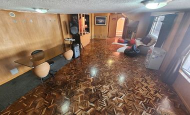 VENTA DE CASA EN CARCELEN 5 DORMITORIOS