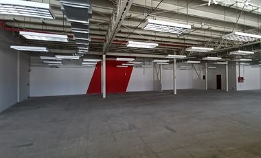 oficina en arriendo en niquia. Cod A11608