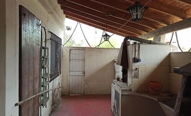 CASA PH SOBRE CALLE 8 - CON AMPLIO TERRENO