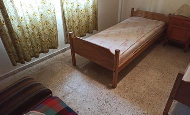 CASA PH SOBRE CALLE 8 - CON AMPLIO TERRENO