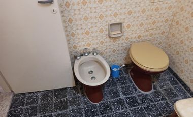 CASA PH SOBRE CALLE 8 - CON AMPLIO TERRENO