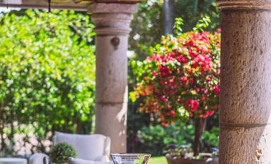 RESIDENCIA EN EXCLUSIVO FRACCIONAMIENTO