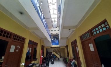 KOST 18 KT FULL PENGHUNI JUAL MURAH 100 METER UTY 2