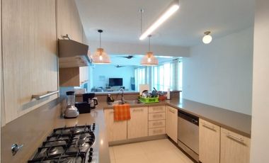ALQUILER DE APARTAMENTO EN BIJAO BEACH CLUB, PH BALBOA I