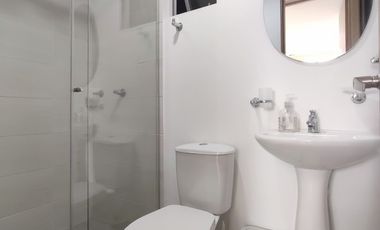 apartamento en arriendo en prados del este. Cod A28446