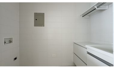 DEPARTAMENTO FRENTE AL MAR EN IBIZA, MANTA