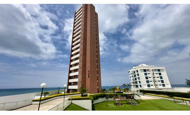 DEPARTAMENTO FRENTE AL MAR EN IBIZA, MANTA