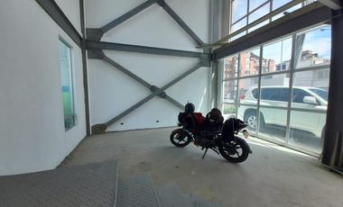 local en arriendo en la castellana. Cod A1038430