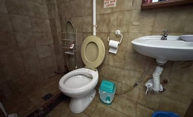 Venta en Block-Local + Casa 3amb