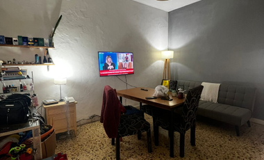 Venta en Block-Local + Casa 3amb
