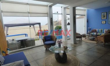 Casa De Playa Hermosa En Cerro Azul - Super Precio