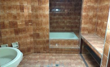 casa en venta en barrio blanco. Cod V8913
