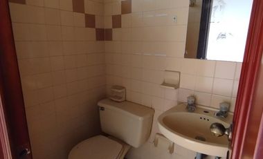 casa en arriendo/venta en barrio el rosal. Cod A2479