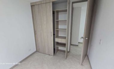 apartamento en arriendo en la cuenca. Cod A214883