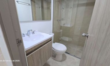apartamento en arriendo en la cuenca. Cod A214883