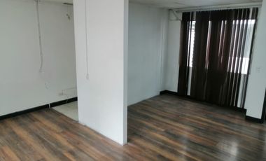 oficina en arriendo en envigado. Cod A63395