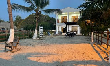 hotel en venta en guarne. Cod V13112