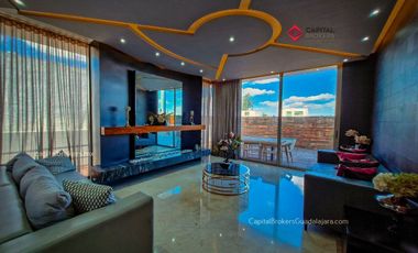 Casa de Lujo en Venta en Rinconada Del Bosque Zapopan