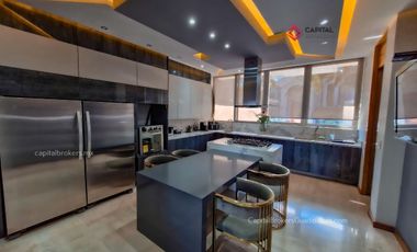 Casa de Lujo en Venta en Rinconada Del Bosque Zapopan