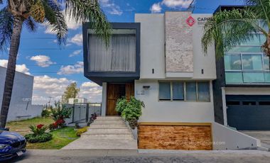 Casa de Lujo en Venta en Rinconada Del Bosque Zapopan