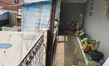 Rumah Lama Strategis Sayap Jalan Cibabat Cimahi Utara